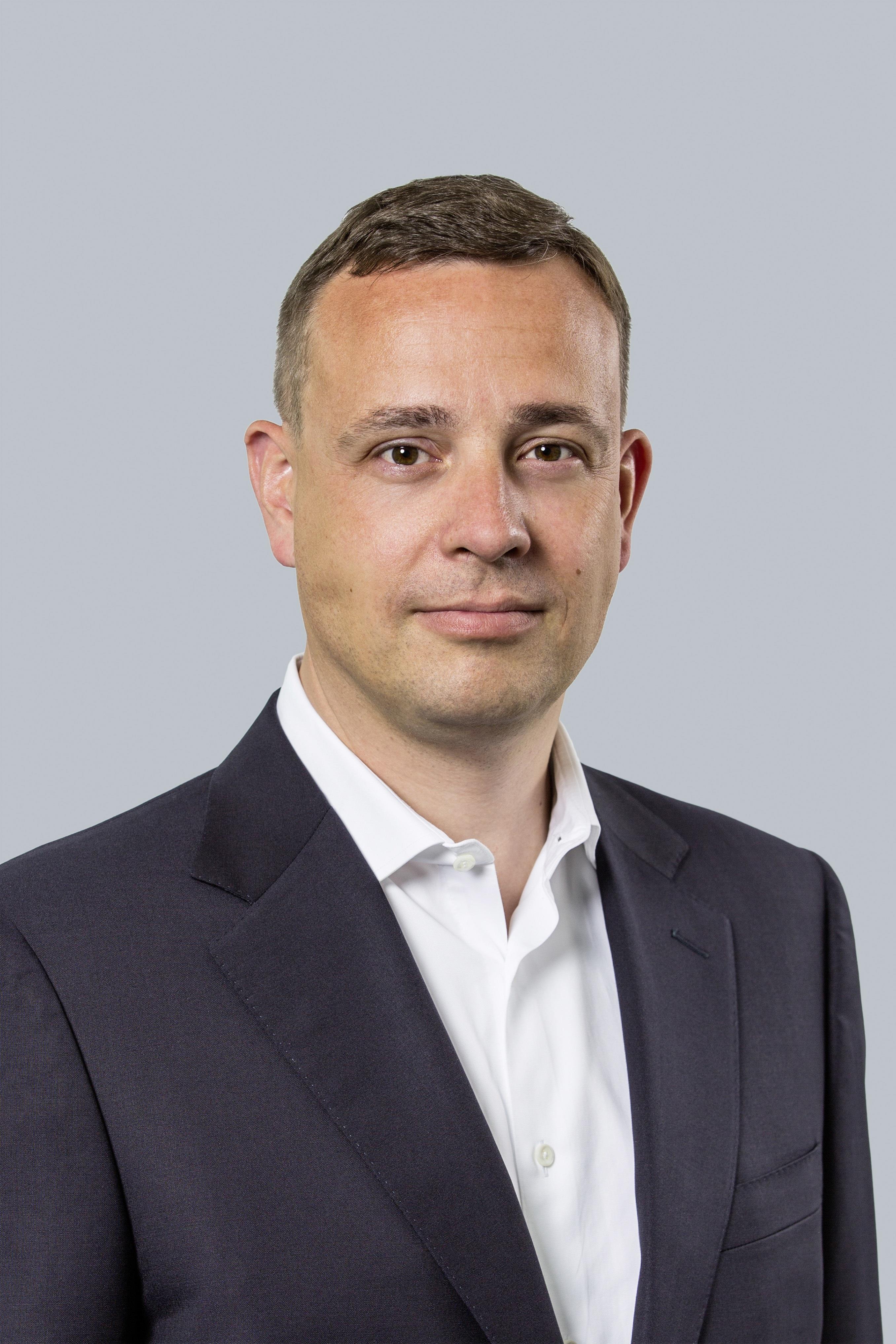 ep christian schulz nuevo director financierovolkswagen truck bus