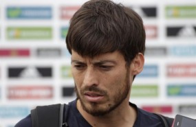 ep david silvala llegadala concentracionla seleccionfutbol