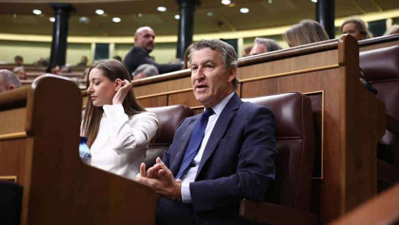 ep el presidente del partido popular alberto nunez feijoo y la portavoz del pp en el congreso ester