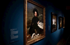 ep la obra de velazquez bufon con libros en la exposicion velazquez rembrandt vermeer miradas afines