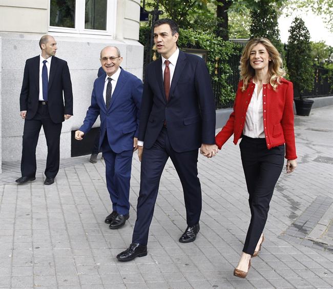 Pedro Sánchez con su mujer, Begoña Gómez | EUROPA PRESS - Archivo ep pedro sanchezsu mujer begona gomez