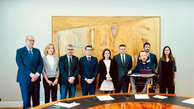 ep psoe y podemos reunen de urgencia la comision de coordinacion para intentar cerrar la crisis de