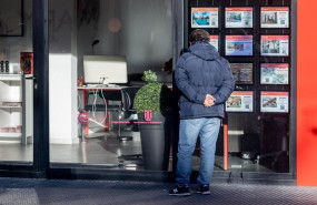 ep una oficina de empresa inmobiliaria a 19 de enero de 2026 en madrid espana