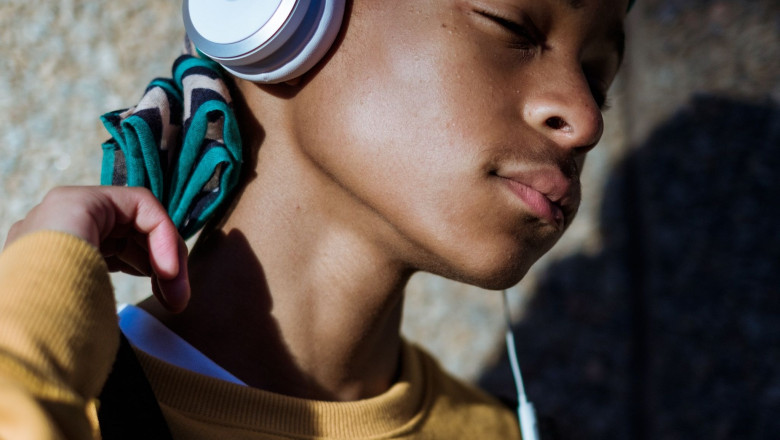 1568983213 auriculares