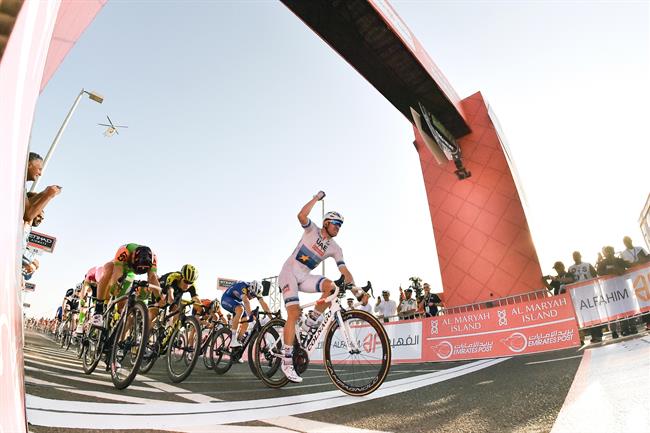 Alexander Kristoff celebra su victoria | LAPRESSE/ MASSIMO PAOLONE ep alexander kristoff celebravictoria