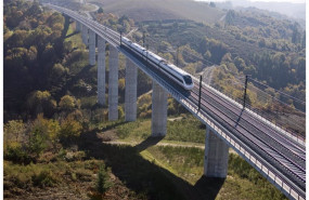 ep archivo   tren avant en galicia