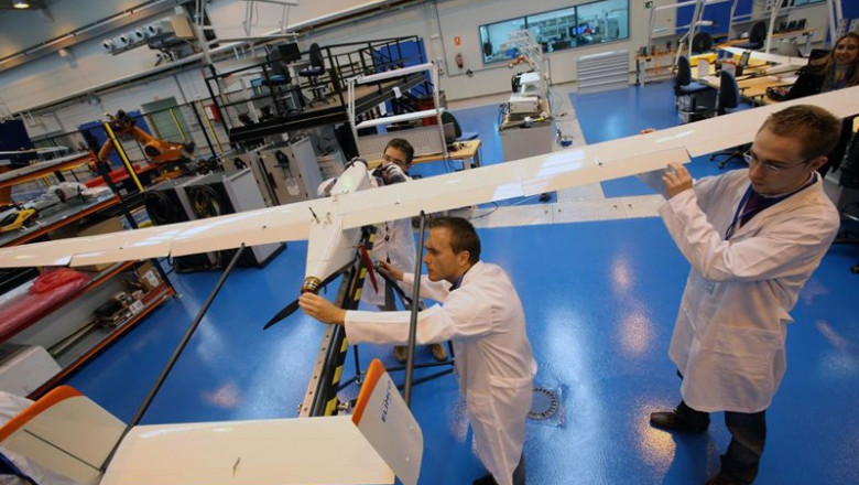 ep archivo   una delegacion de idea viaja a canada para captar inversiones del sector aeroespacial