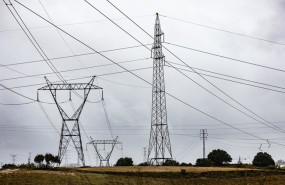 ep archivo   varios tendidos electricos a 6 de febrero de 2026 en madrid espana la demanda de