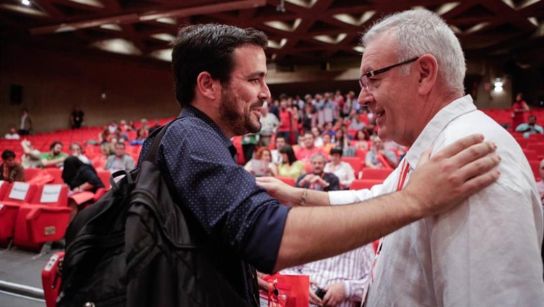 Cayo Lara con Alberto Garzón en la I Jornada de la XI Asamblea Federal de IU | IU - Archivo ep cayo laraalberto garzonla i jornadala xi asamblea federaliu