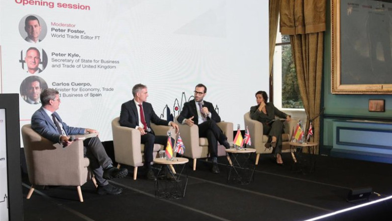 ep el ministro de economia comercio y empresa carlos cuerpo y el secretario de estado de comercio y ep el ministro de economia comercio y empresa carlos cuerpo y el secretario de estado de comercio y
