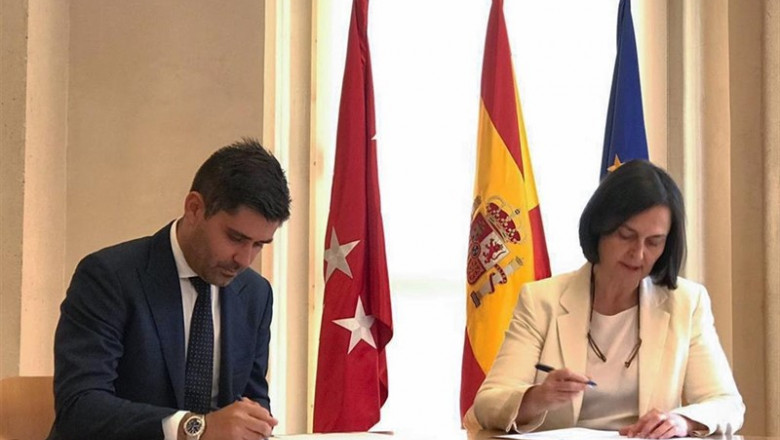 El presidente de AFE, David Aganzo, firma un convenio con el Colegio de Arquitectos de Madrid | AFE ep el presidente de afe david aganzo firma un convenio con el colegio de arquitectos de madrid