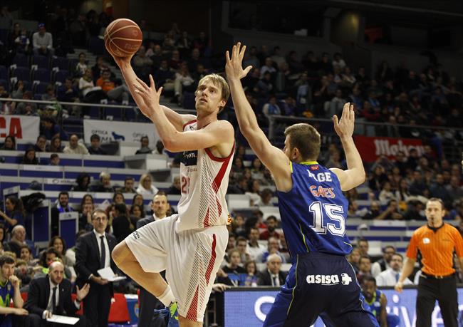 Henk Norel en el Movistar Estudiantes - Tecnyconta Zaragoza | EDUARDO CANDEL REVIEJO ep henk norelmovistar estudiantes - tecnyconta zaragoza