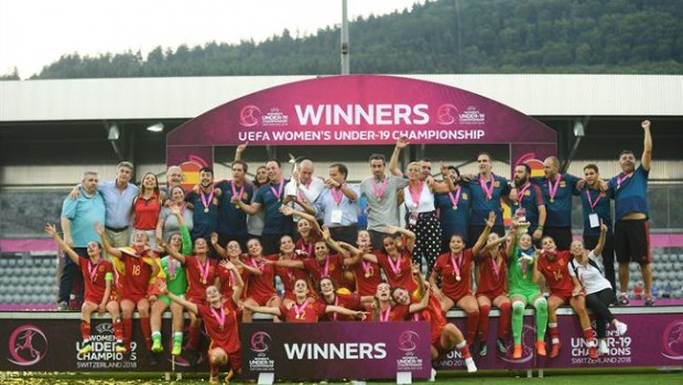 ep la seleccion femenina sub-19 celebratitulocampeonaseuropa
