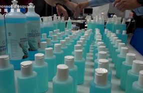 ep lote de 111 botellas de falso hidrogel decomisado