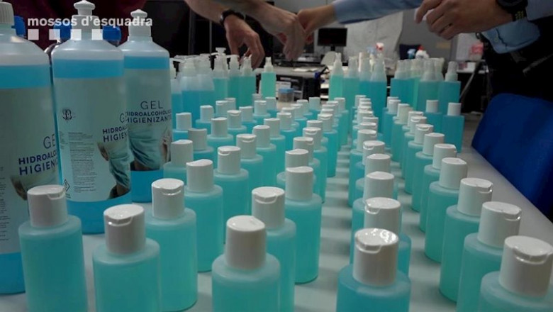 ep lote de 111 botellas de falso hidrogel decomisado ep lote de 111 botellas de falso hidrogel decomisado