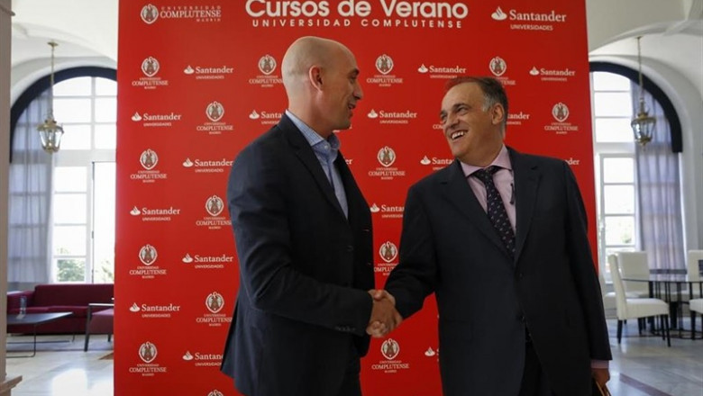 Luis Rubiales y Javier Tebas, curso de verano Universidad Complutense | NACHO CALONGE - Archivo ep luis rubialesjavier tebas cursoverano universidad complutense 20190703210103