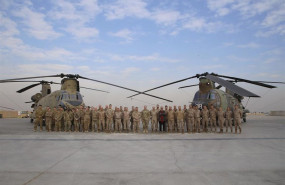 ep militares espanoles en taji irak en una visita del jemad en febrero