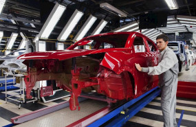 ep operarios de pintura de la planta de psa peugeot citron en vigo pontevedra