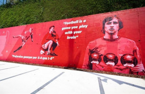 ep partemuralla ciudad deportivafc barcelona dedicadajohan cruyff