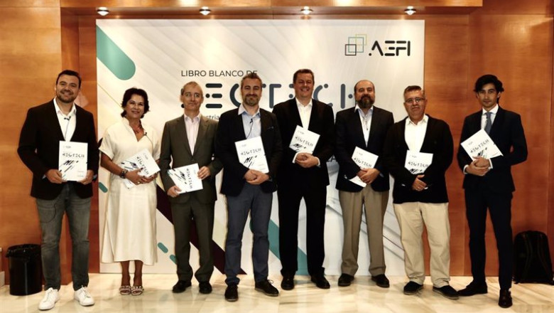 Presentación del primer Libro Blanco de 'RegTech' en España, elaborado por la Asociación Española de Fintech e Insurtech (AEFI). | AEFI ep presentacion del primer libro blanco de regtech en espana elaborado por la asociacion espanola de