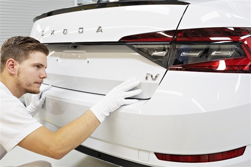 ep produccion del skoda superb iv en la planta de kvasiny republica checa ep produccion del skoda superb iv en la planta de kvasiny republica checa