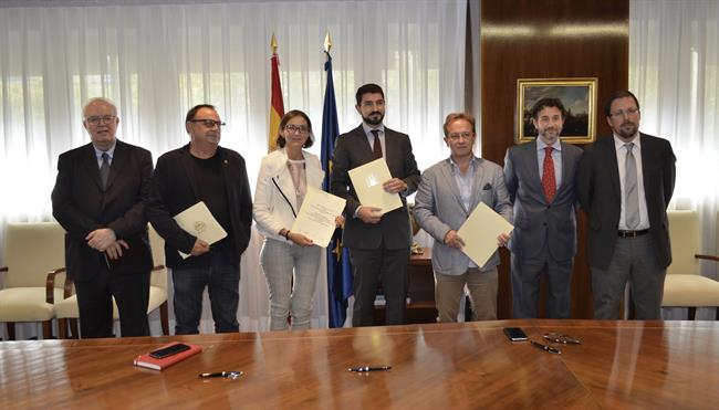 Reyes Maroto firma el acuerdo con Vestas y sindicatos | INDUSTRIA ep reyes maroto firmaacuerdovestassindicatos