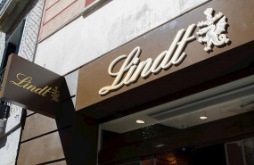 ep tiendas tienda lindt chocolateria tiendas de fuencarral compras compra gente comprando comprar