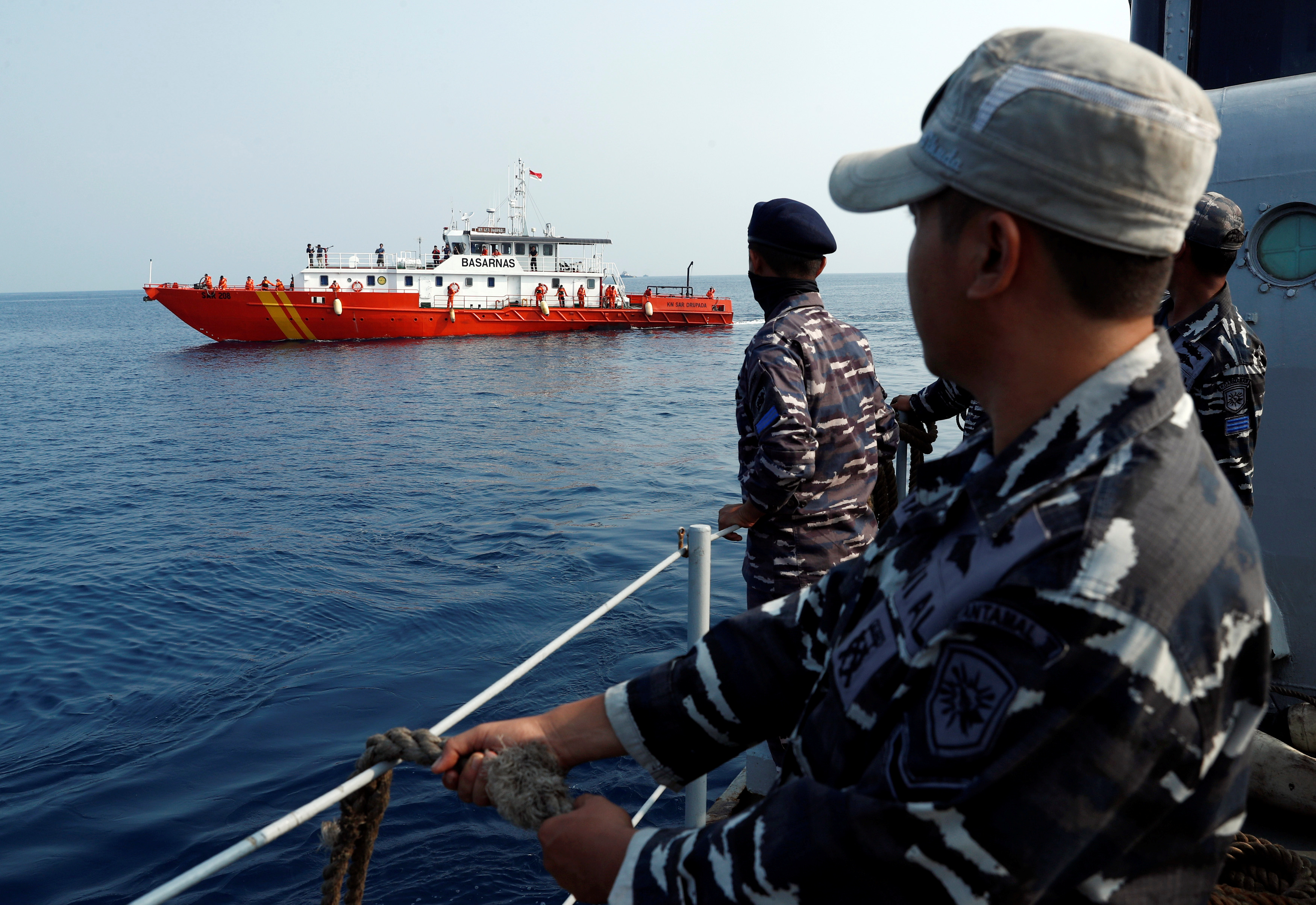 indonesie-une-boite-noire-de-l-avion-lion-air-retrouvee