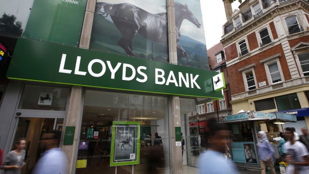 lloyds-bank-banque-britannique-royaume-uni-oxford-street-londres-uk